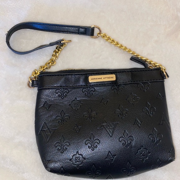 ♥️ Adrienne Vittadini Embossed Black Handbag with Gold Chain - Picture 2 of 8